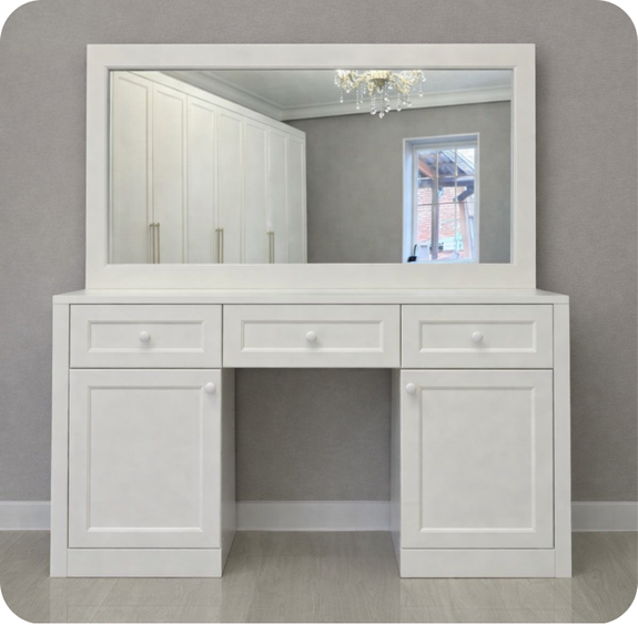 Vanity Royal
